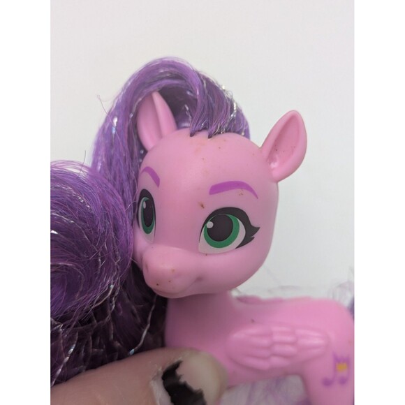 🍁 3/$20 My Little Pony G5 Princess Pipp Petals Unicorn Figure 3" Brushable - Picture 2 of 4